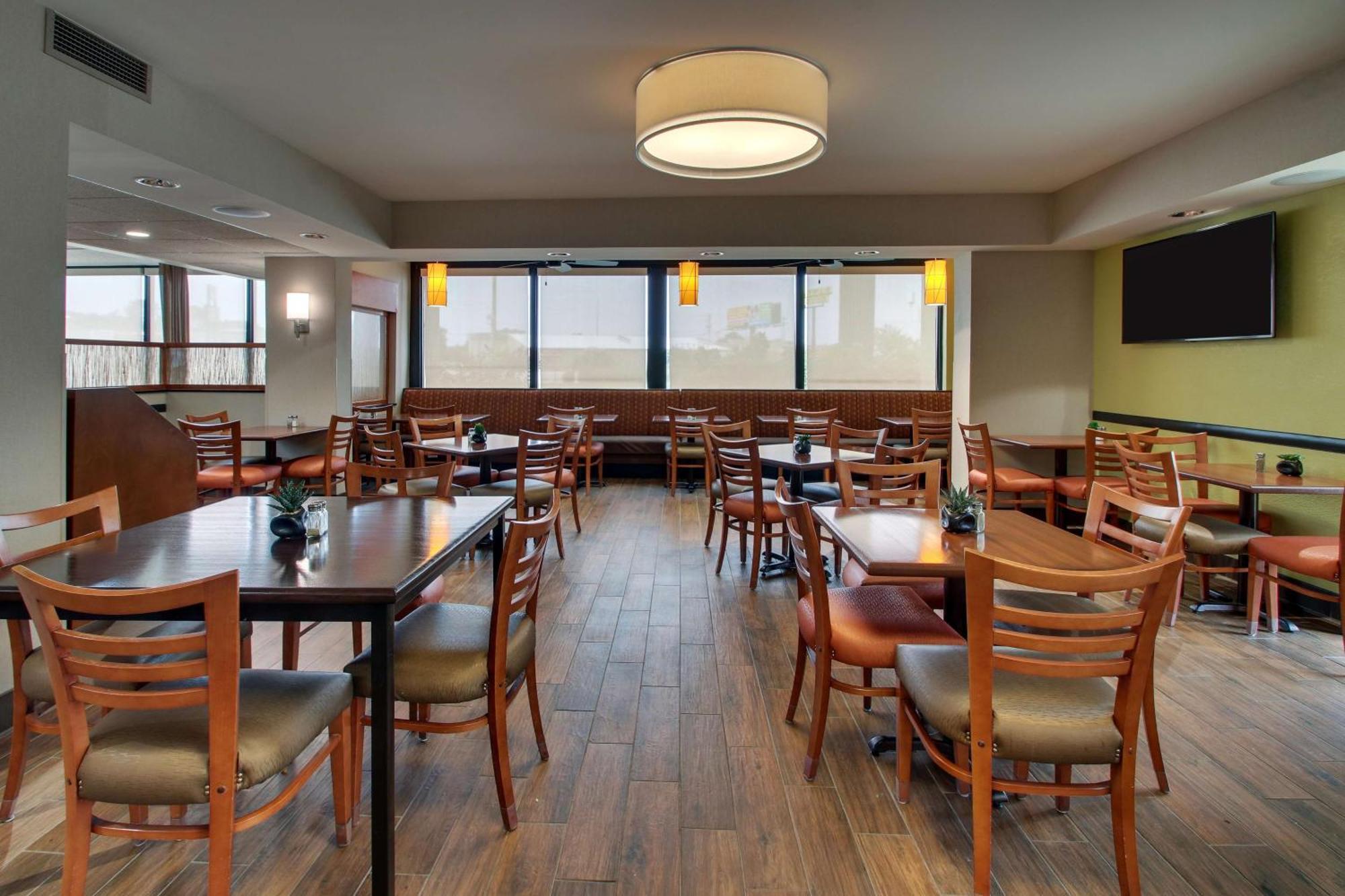 Drury Inn & Suites Bowling Green Extérieur photo